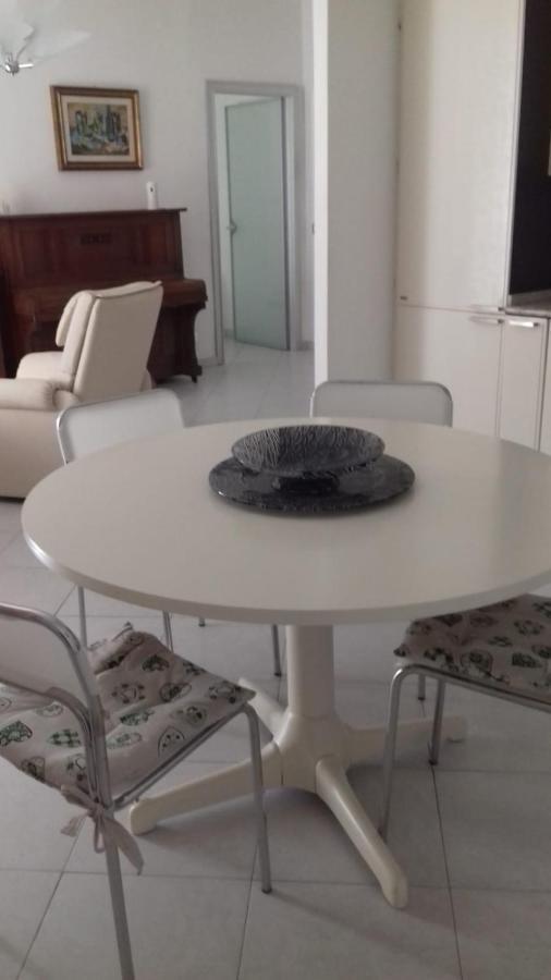 شقة لا سبيتسْيا  في Patty House المظهر الخارجي الصورة